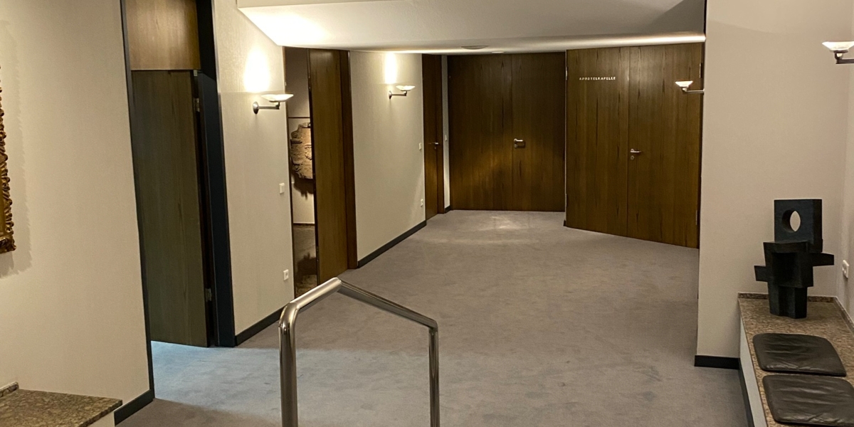 Vorraum Treppe